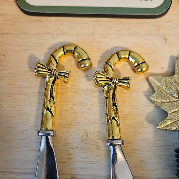 Christmas Holiday coasters, wine toppers and 2 sets of cheese spreaders - Picture 2 of 8